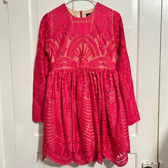 Bardot Junior Hot Pink Embroidered Full Skirt Dress Long Sleeve Girls 18 G2 - Picture 1 of 7